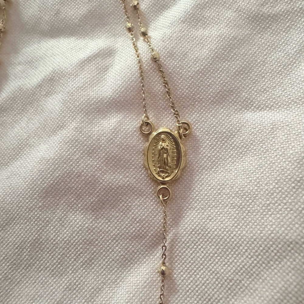 18KARAT Gold ROSARY NECKLACE - Picture 3 of 5